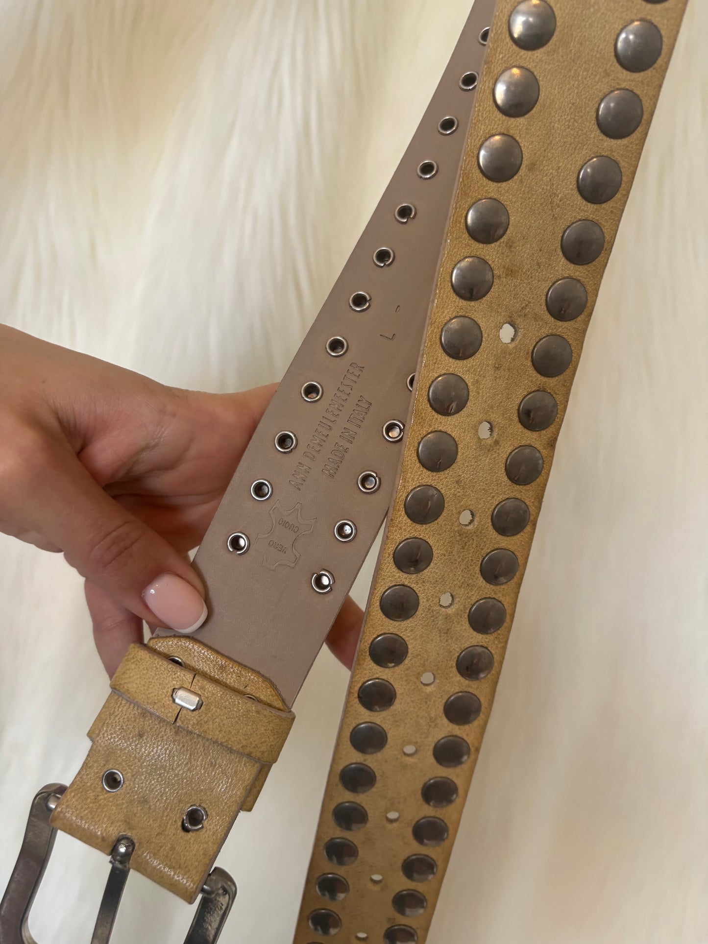 ANN DEMEULEMEESTER LEDEREN RIEM MET STUDS