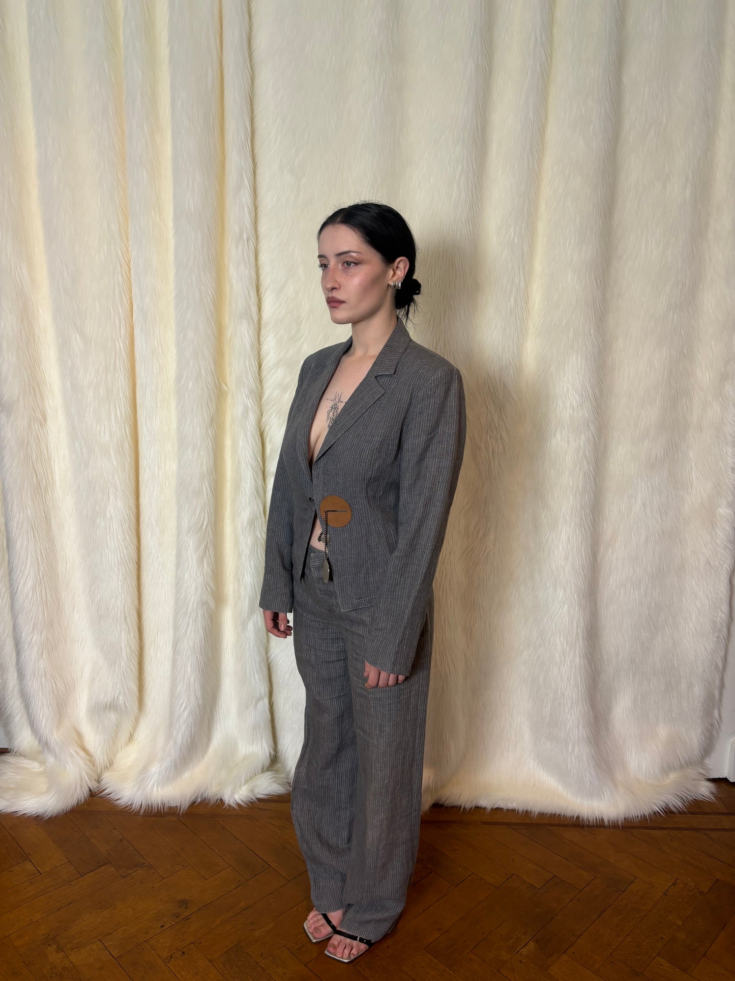 DIRK BIKKEMBERGS SS2004 SUIT