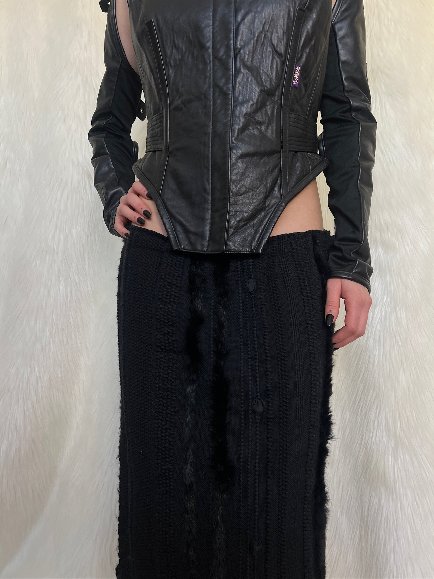 GUCCI TOM FORD FW2002 SKIRT