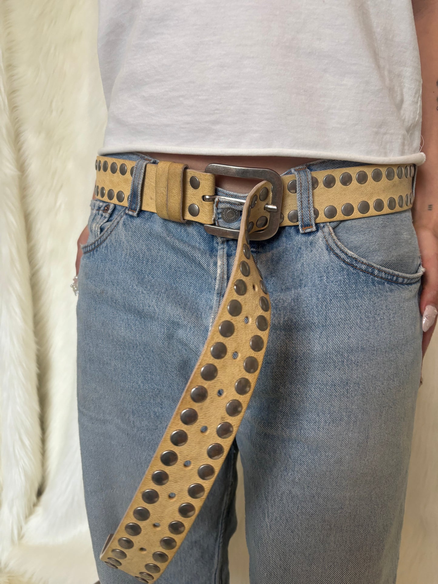 ANN DEMEULEMEESTER LEDEREN RIEM MET STUDS