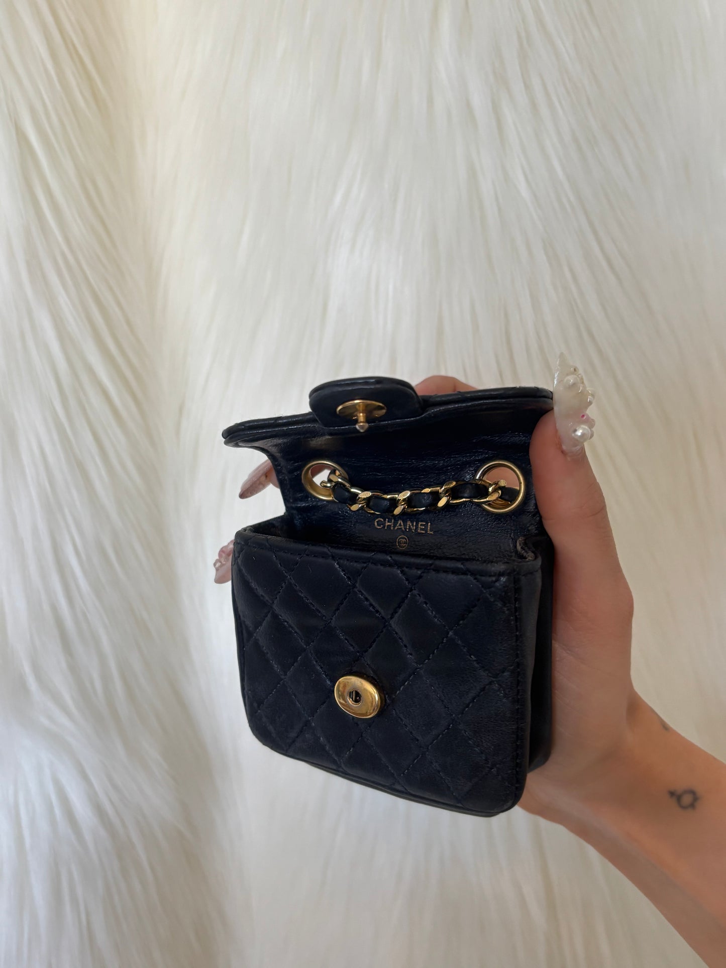 CHANEL MICRO CLASSIC FLAP TAS
