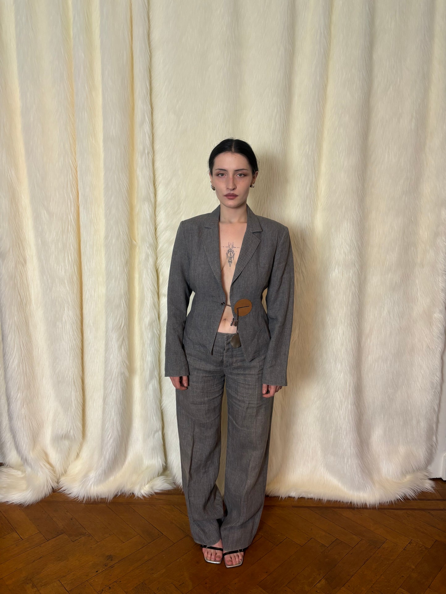 DIRK BIKKEMBERGS SS2004 SUIT