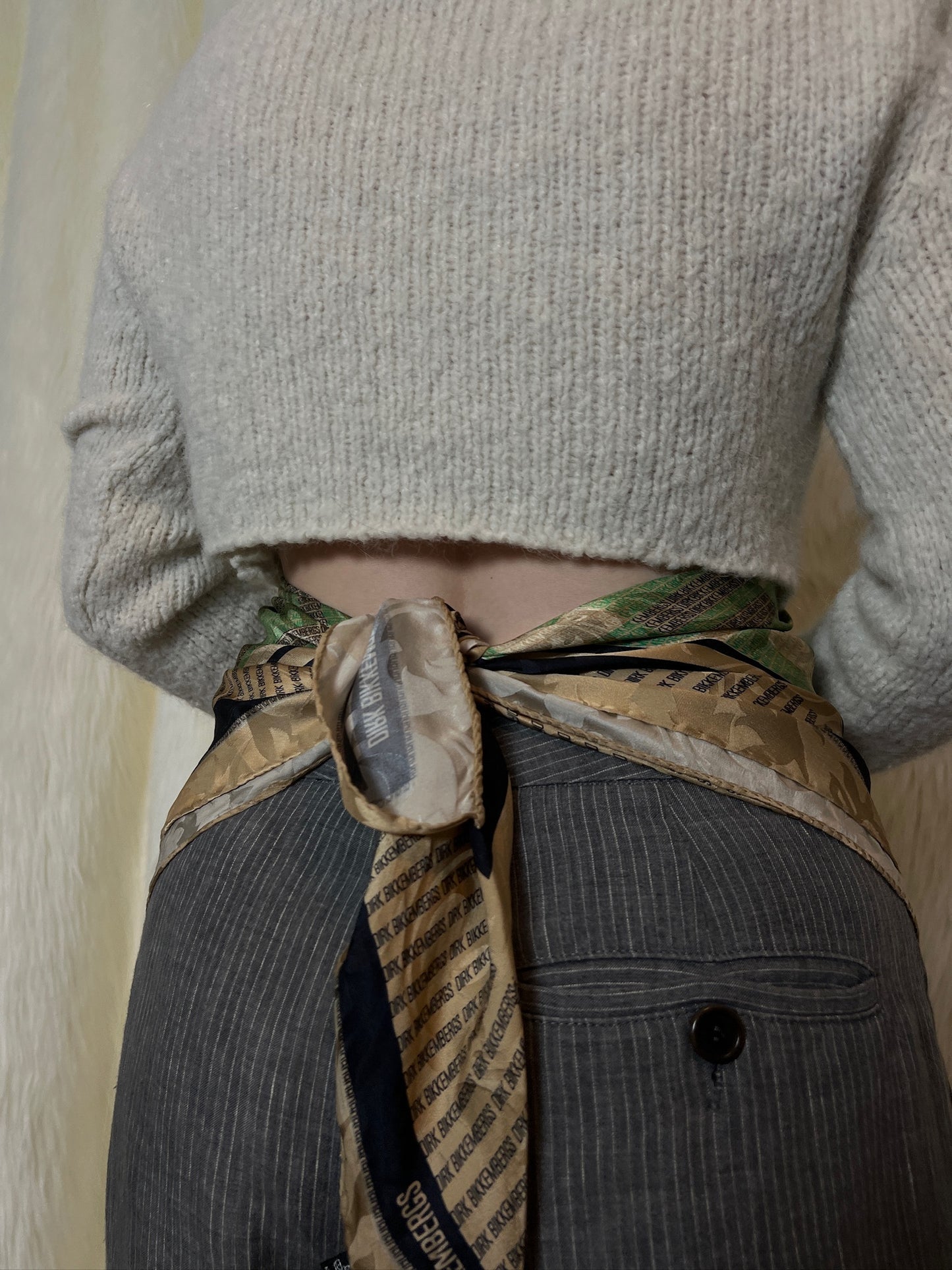 DIRK BIKKEMBERGS FW2003 SCARF SWEATER