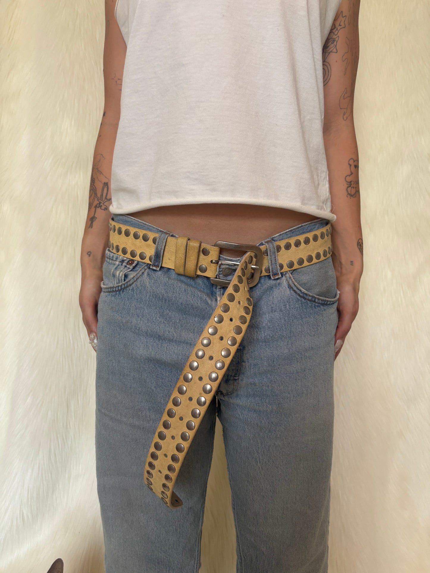 ANN DEMEULEMEESTER LEDEREN RIEM MET STUDS