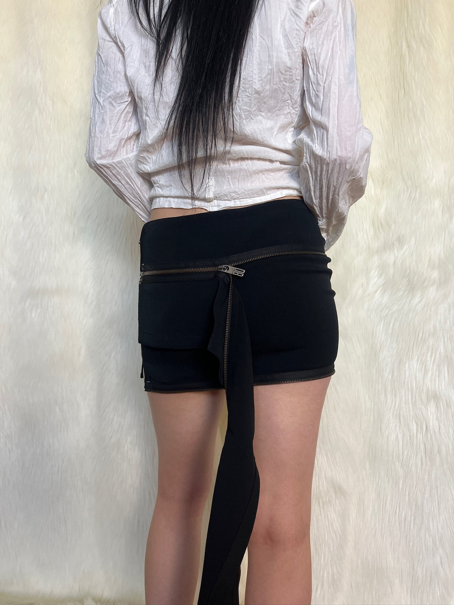 DIRK BIKKEMBERGS FW2004 ZIPPER SKIRT