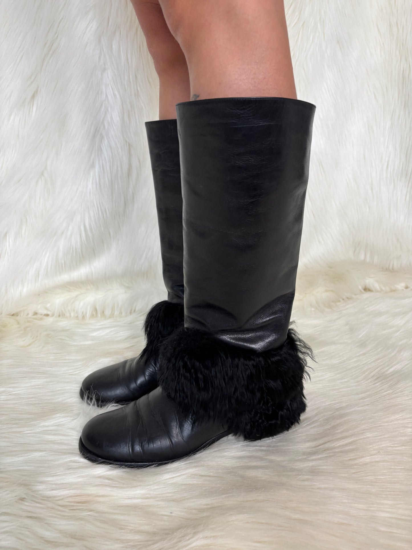 CHANEL BOOTS WITH FUR DETAIL