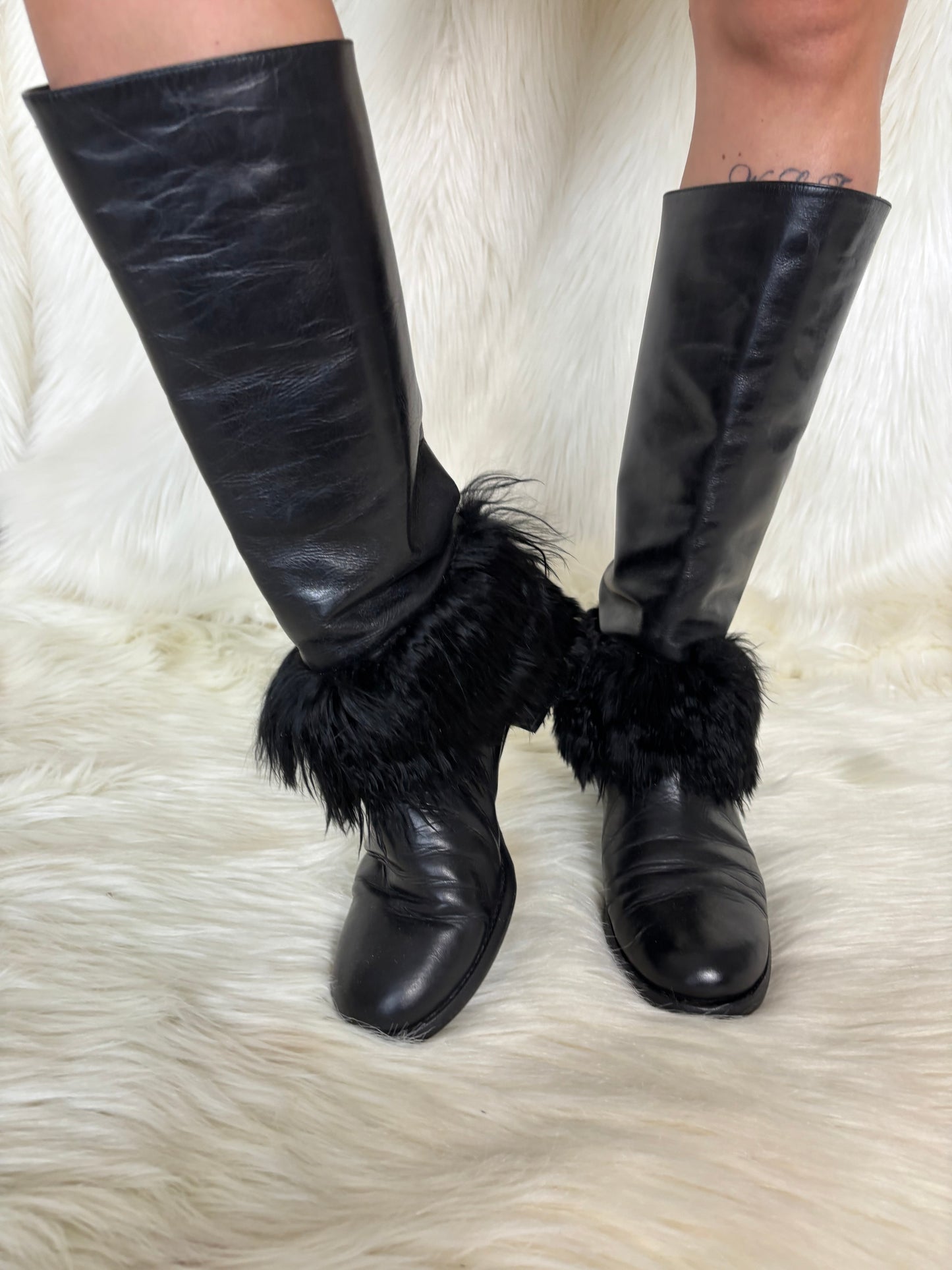 CHANEL BOOTS WITH FUR DETAIL