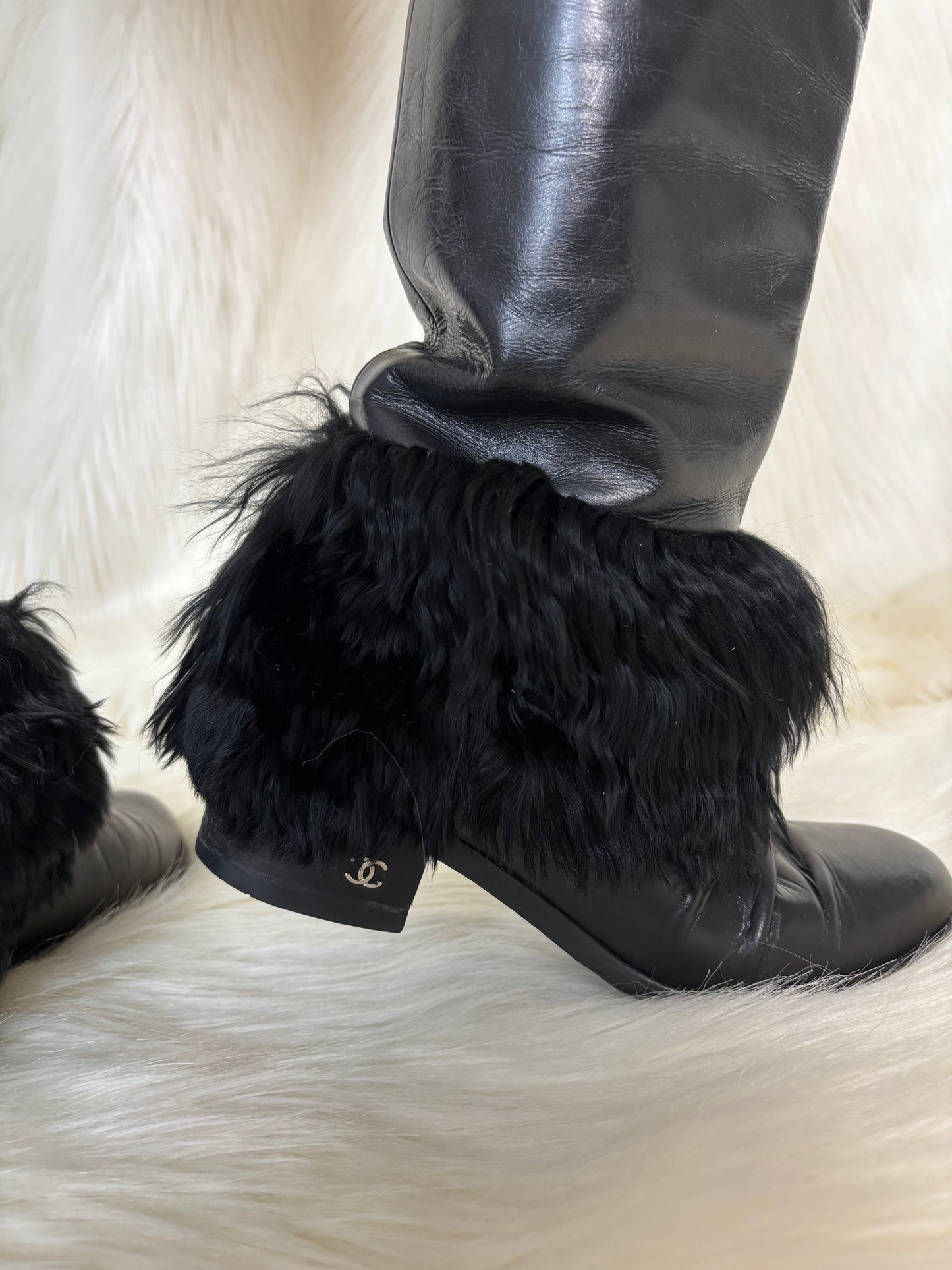 CHANEL BOOTS WITH FUR DETAIL