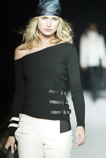 DIRK BIKKEMBERGS FW2003 ASYMMETRIC TOP